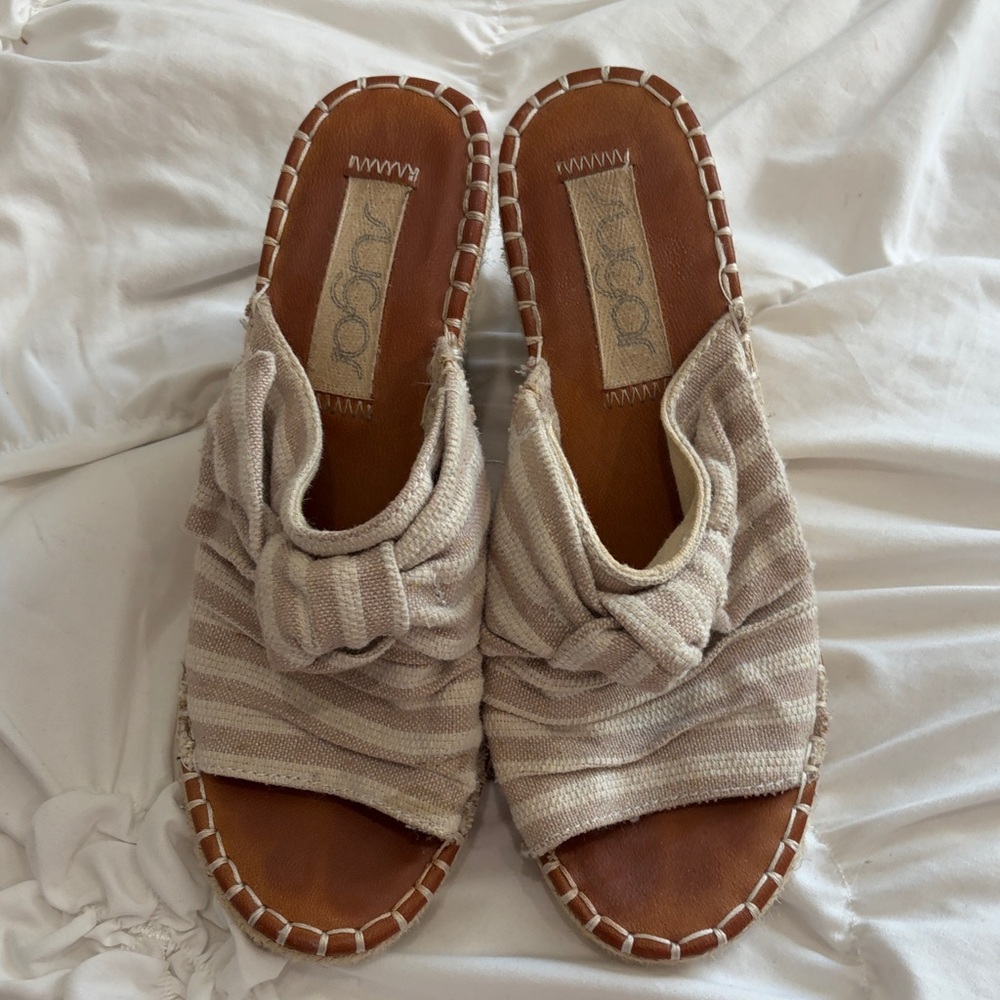 Sugar Beige Striped Women's Mules